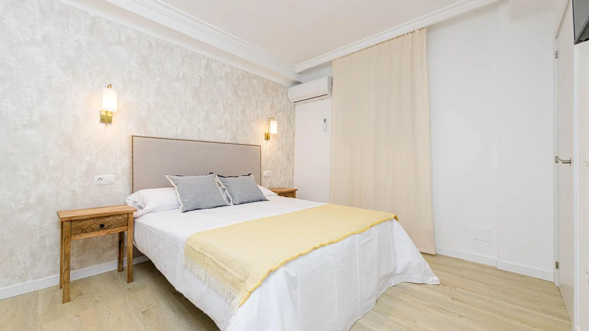 Apartment Lovely Diego Vergara City Center Malaga Spain